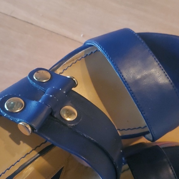 Nine West Navy Lara Striped ~4" Wedge Sz. 9 Sandal - Picture 5 of 13